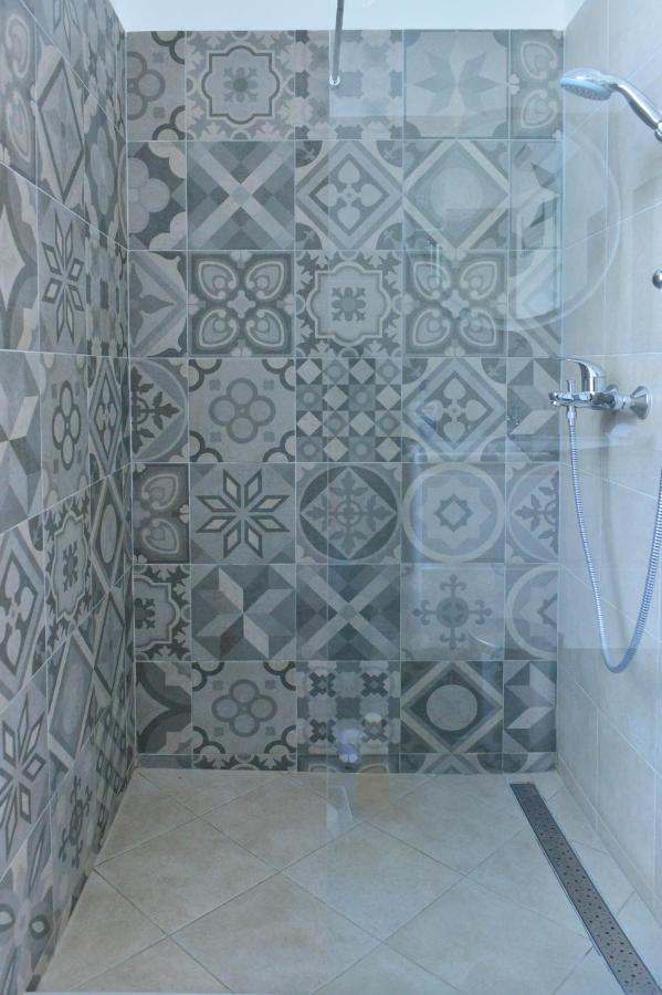 18sqm studio Apartament, with 1 private bathroom in Centru oraș Split Exterior foto